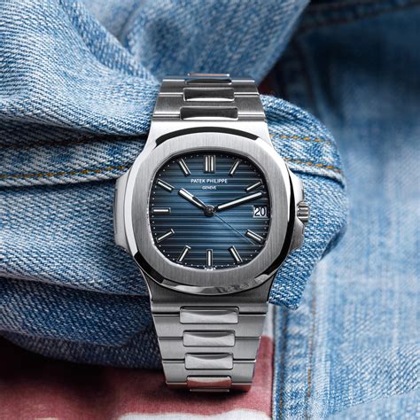 patek nautalus|patek nautilus jumbo.